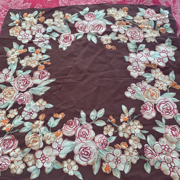 Vintage signed Laura Ashley small silk floral square scarf 20” brown tone - Picture 5 of 7